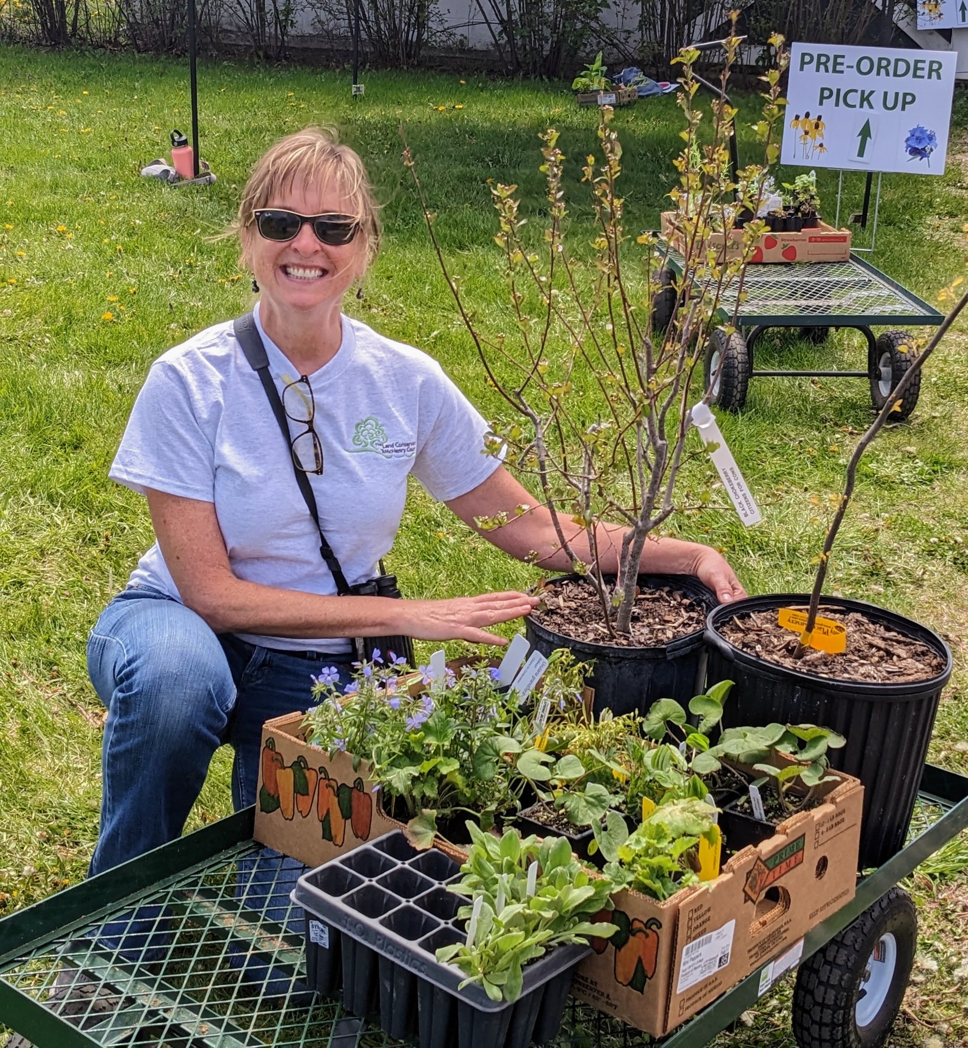 Happy Plant Sale Shopper - By Patty Barten